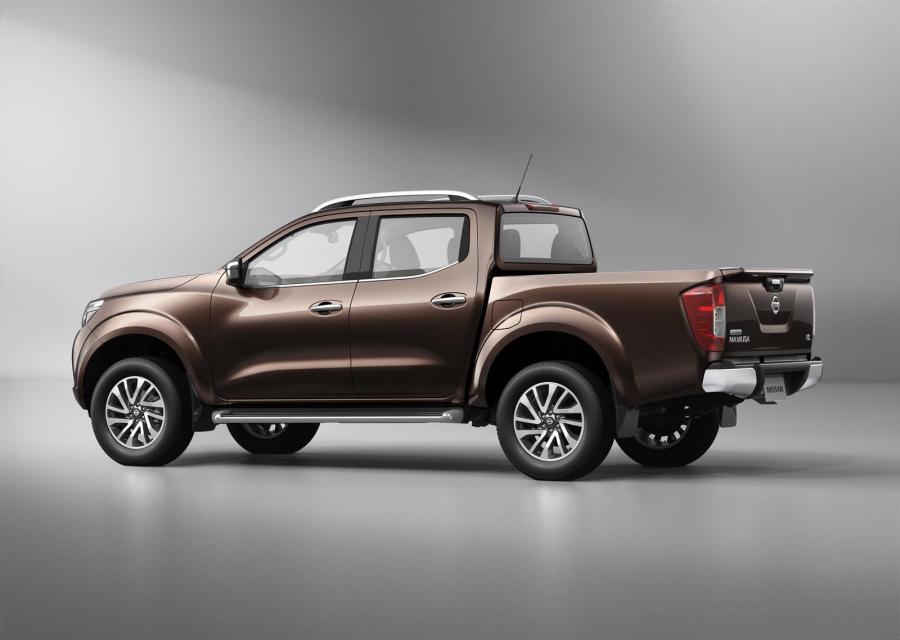  Nissan NP300 Navara Double Cab 2014 года  (TH) (фото 7 из 34)